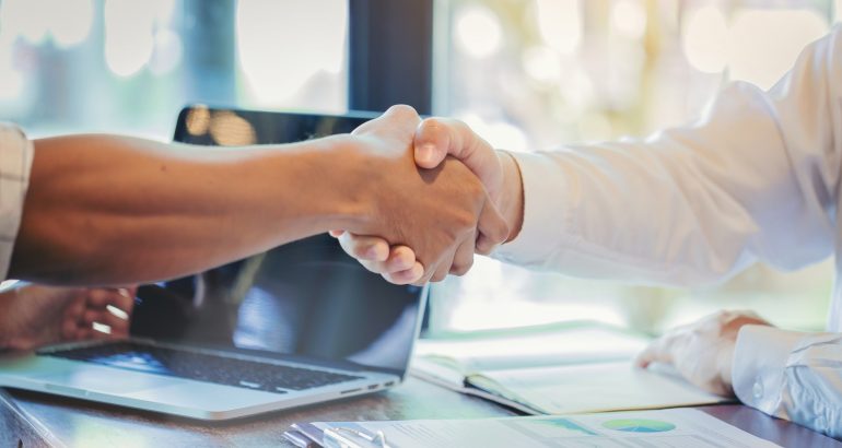 Courtier en assurance : choisir le meilleur partenaire en 2025